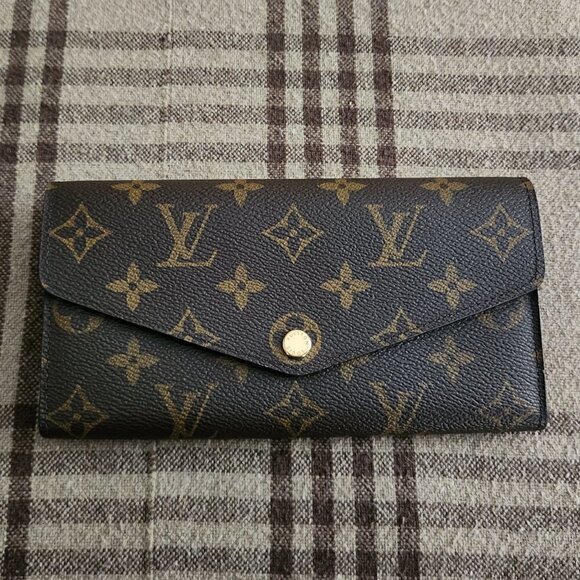 Louis Vuitton Monogram Portefeuille Sarah Folio Long Wallet - Picture 2 of 9
